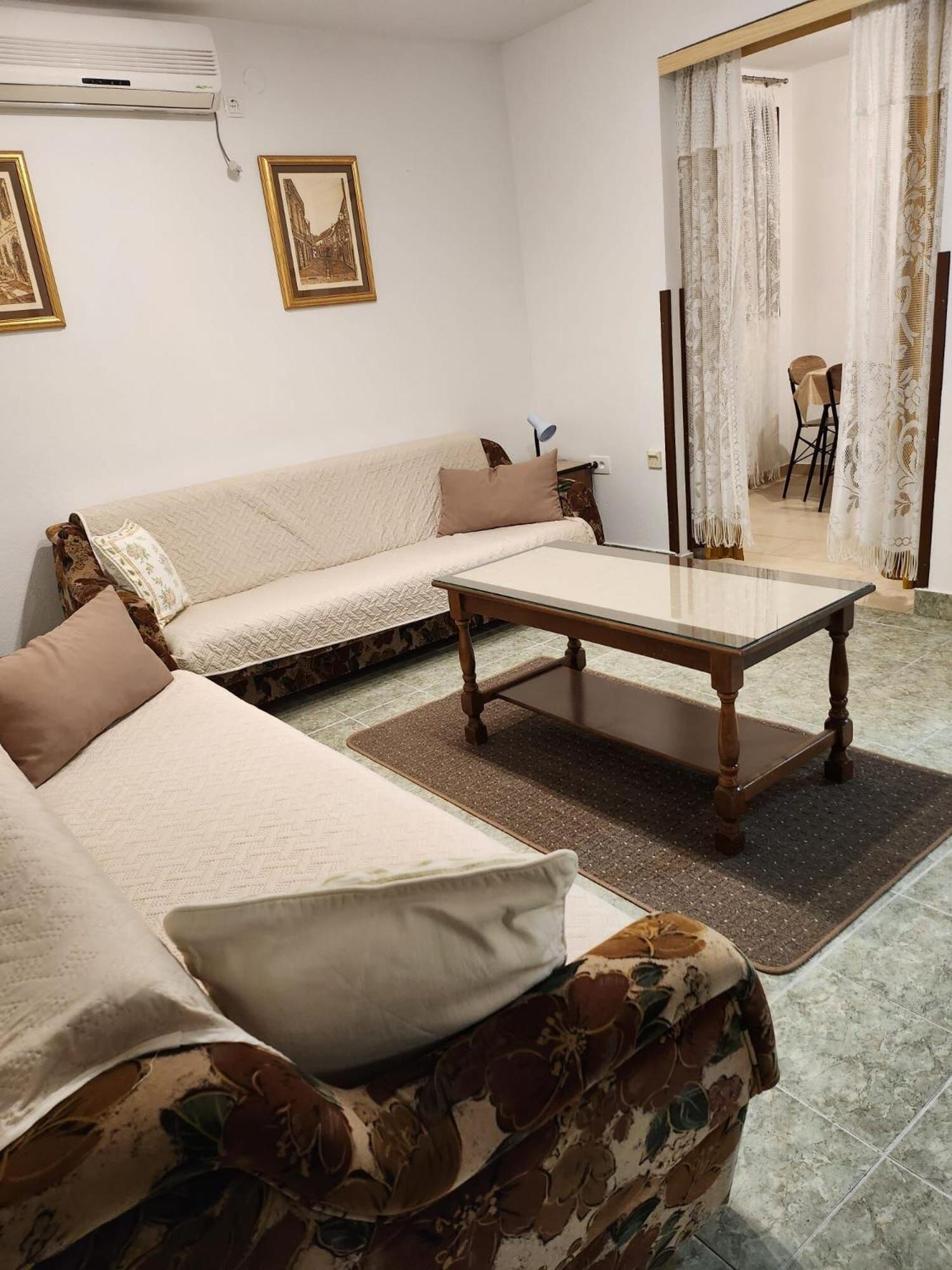 Apartments Pavlina Starigrad Paklenica Esterno foto