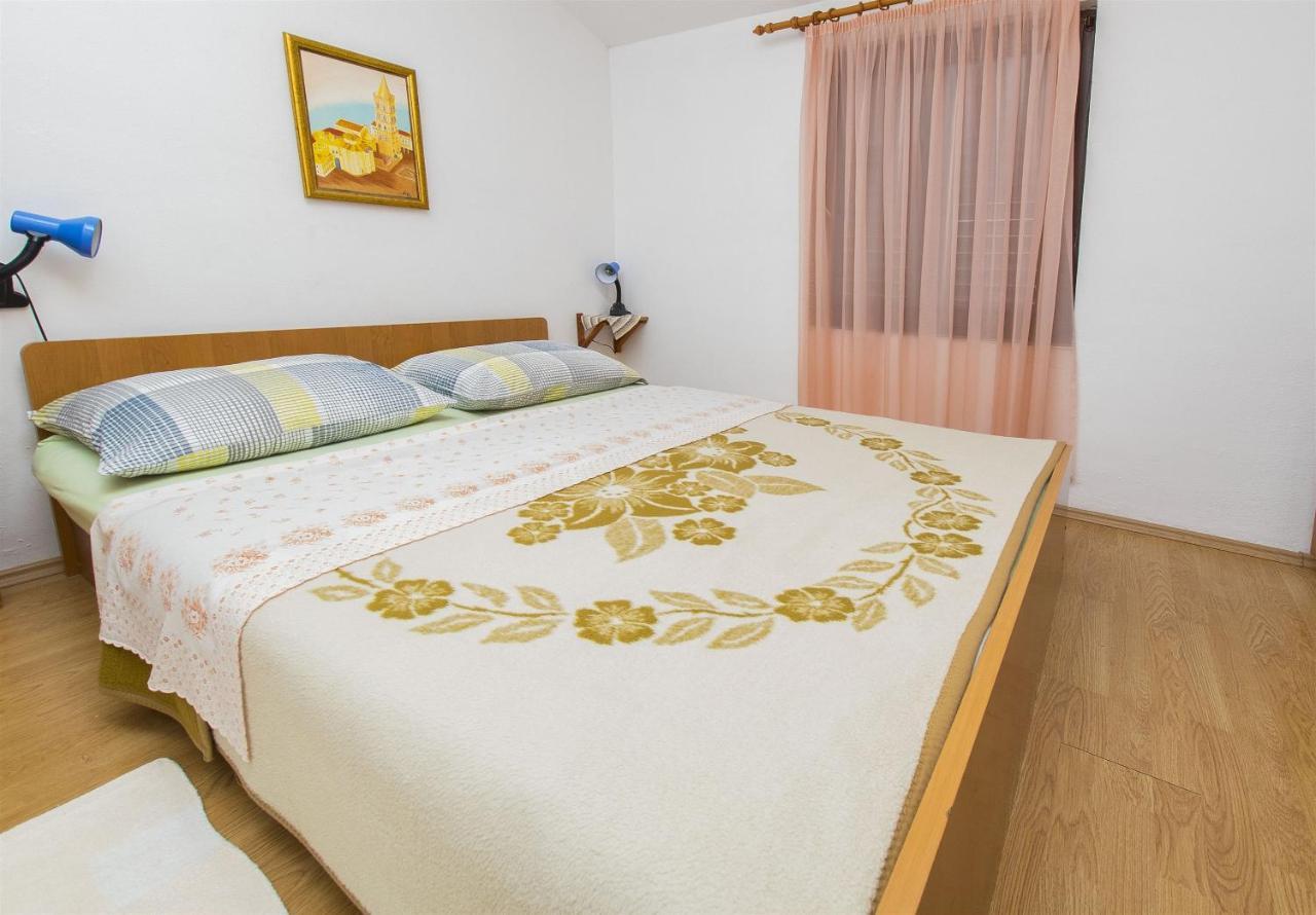 Apartments Pavlina Starigrad Paklenica Esterno foto